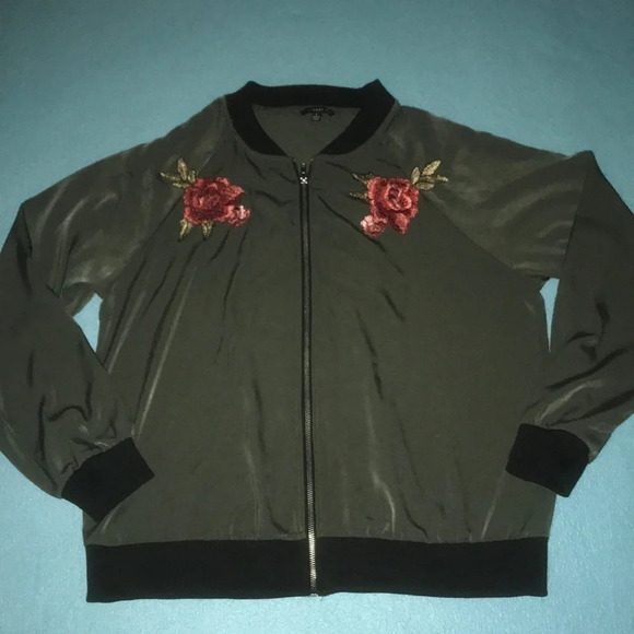 WEST KIE silky soft bomber jacket olive green zip up embroidered roses size L - Picture 2 of 9